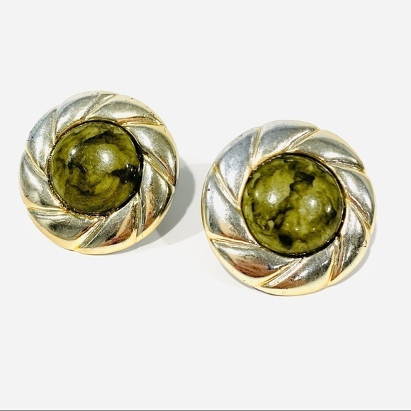 Vtg 80s Faux Jade/Silver Round Clip-On Earrings - Picture 1 of 6